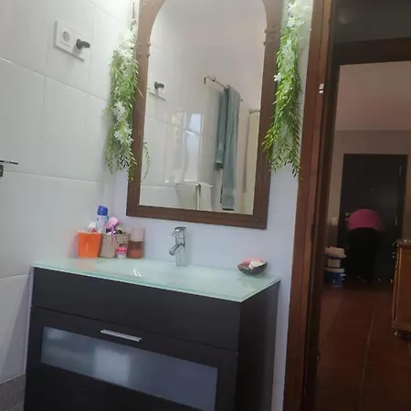 Privada En Casa Particular, Montana