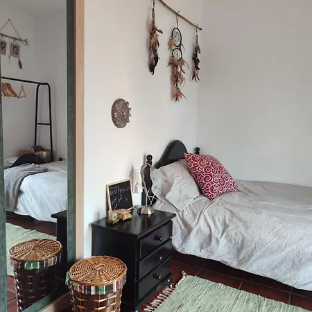 Privada En Casa Particular, Montana *